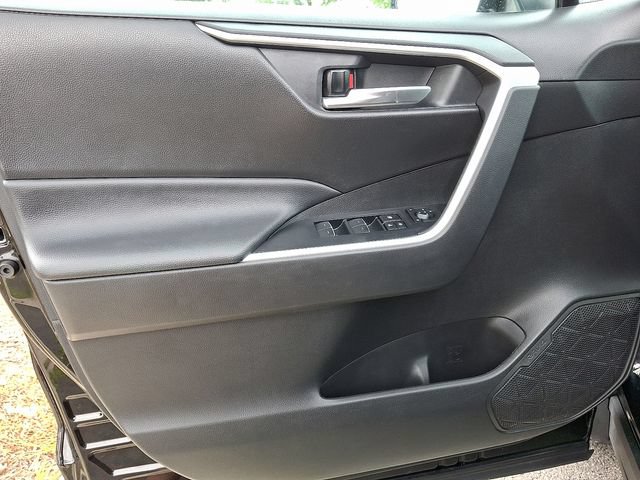 Used 2024 Toyota RAV4 XLE AWD/4WD image 11