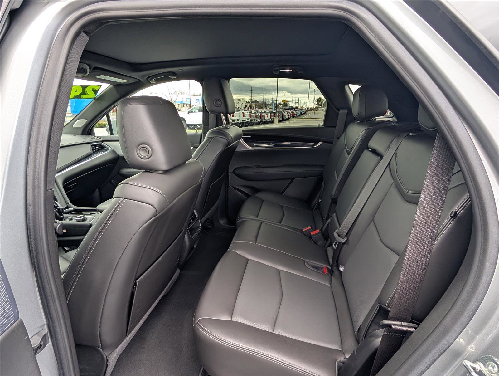 Used 2024 Cadillac XT5 Premium Luxury image 14