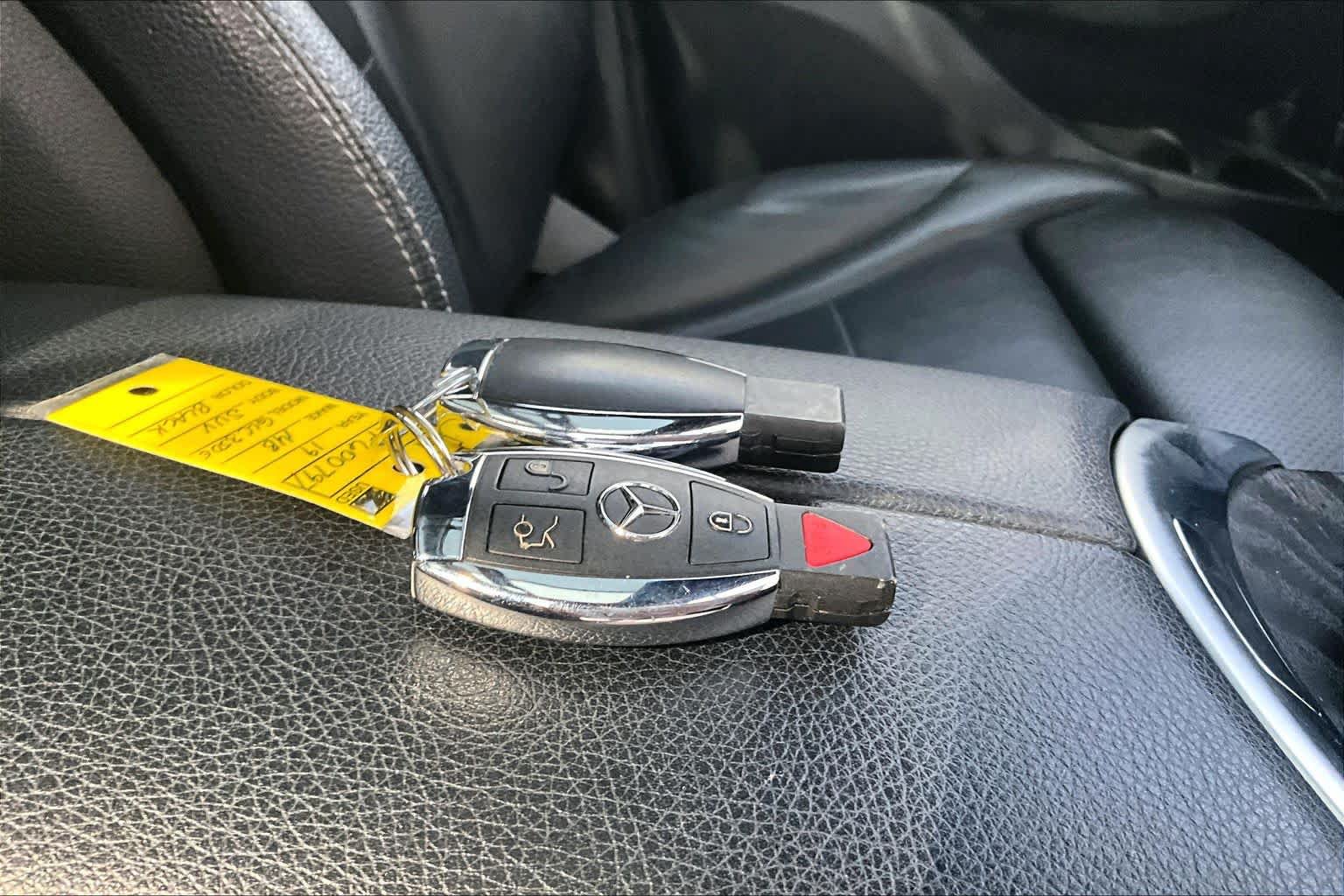 Used 2019 Mercedes-Benz GLC 350e 4MATIC image 15