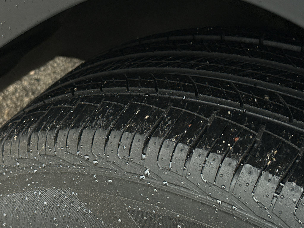 Used 2016 Jeep Cherokee Latitude w/ Comfort/Convenience Group image 10