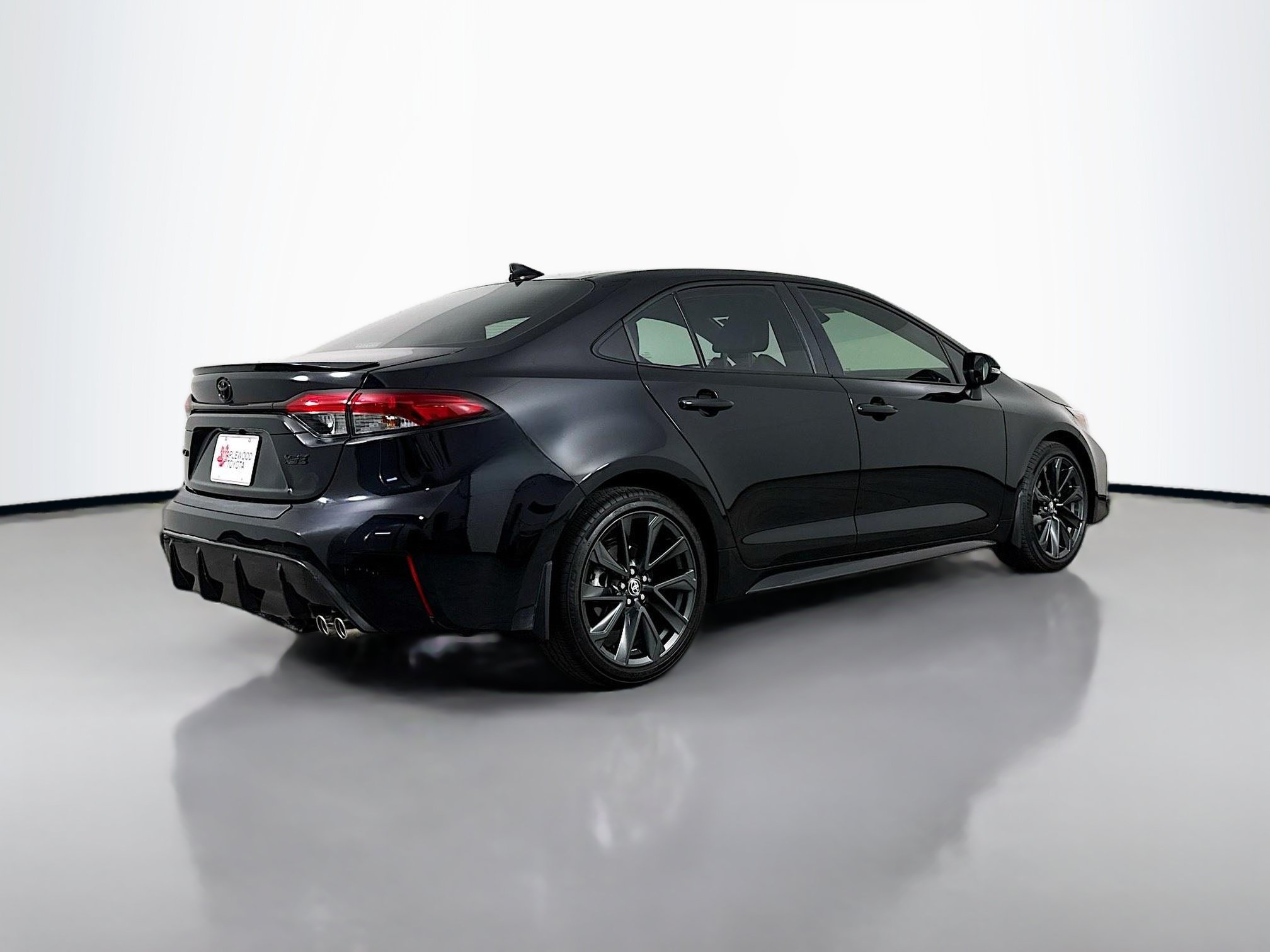 Certified 2025 Toyota Corolla XSE FWD image 7
