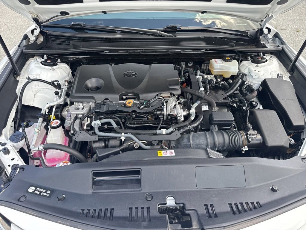 Used 2019 Toyota Camry LE FWD image 33