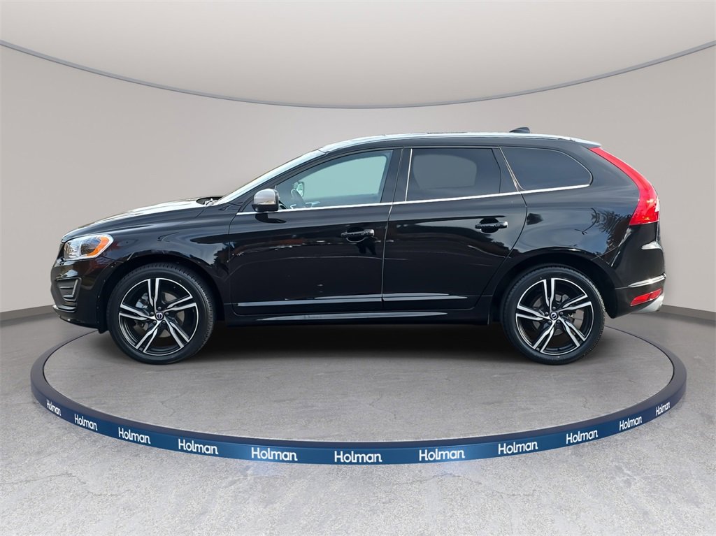 Used 2017 Volvo XC60 T6 R-Design w/ Climate Package image 9