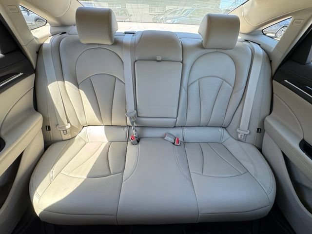 Used 2018 Buick LaCrosse Premium FWD image 15
