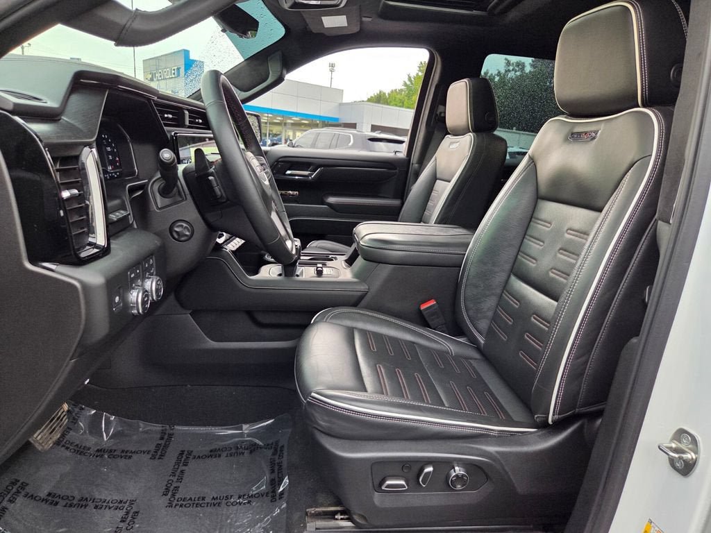 Used 2024 GMC Sierra 1500 AT4X AWD/4WD image 10