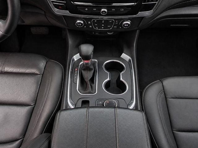 Used 2023 Chevrolet Traverse RS AWD/4WD image 18