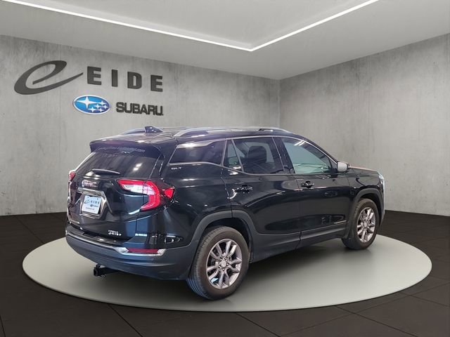 Used 2024 GMC Terrain SLT w/ Infotainment Package II AWD/4WD image 4