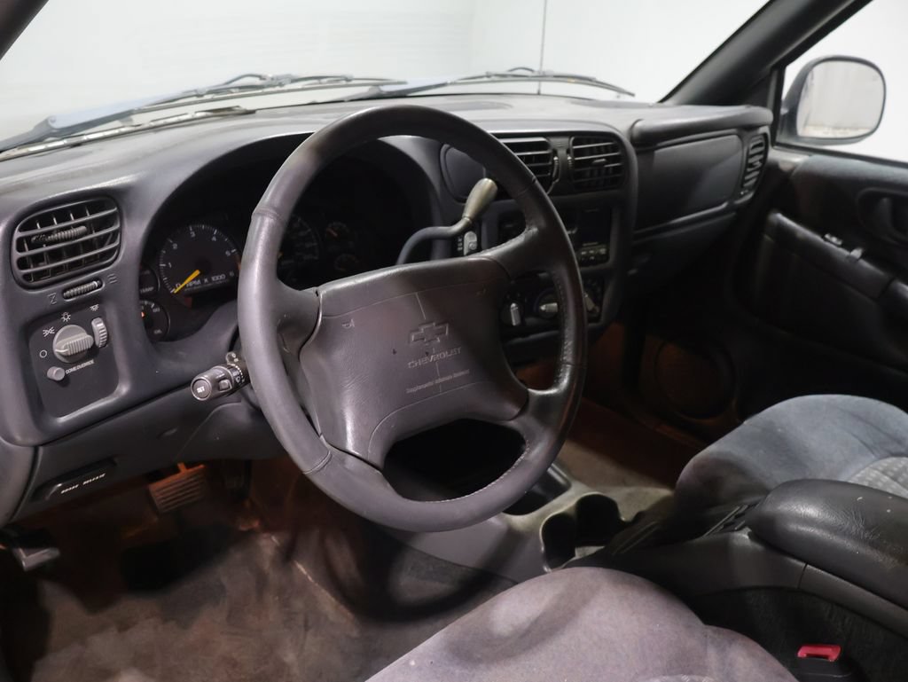 Used 1998 Chevrolet Blazer LS w/ Preferred Equipment Group RWD image 14