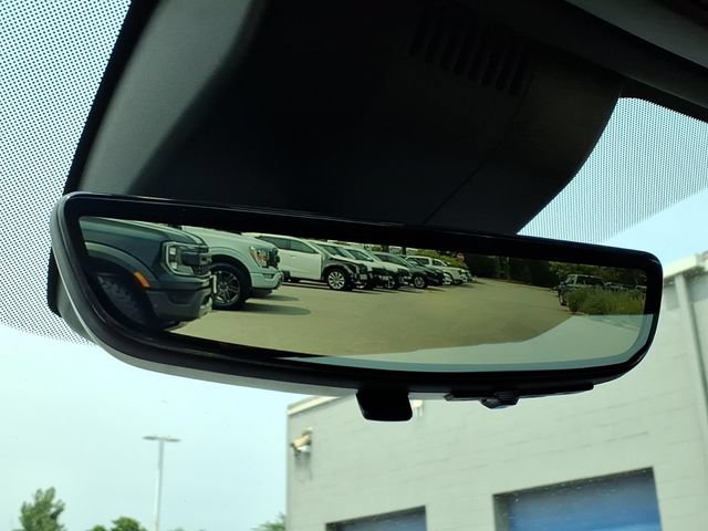 Used 2023 GMC Yukon XL Denali Ultimate AWD/4WD image 30