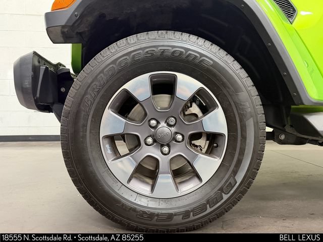 Used 2018 Jeep Wrangler Unlimited Sahara AWD/4WD image 10