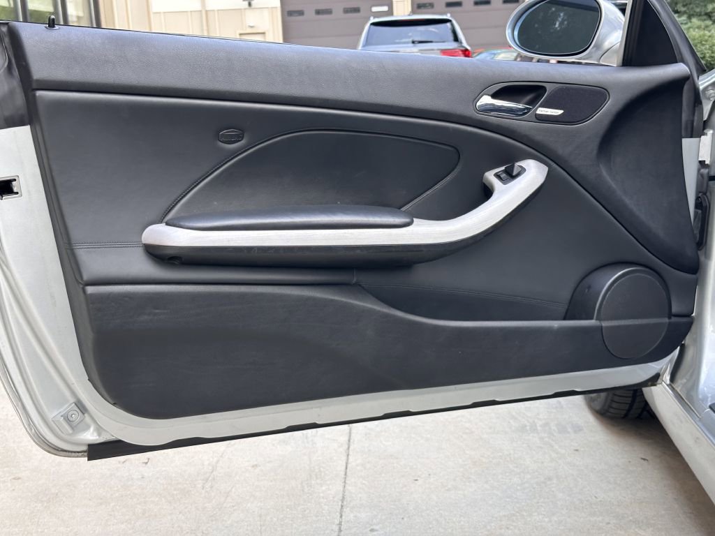 Used 2003 BMW M3 Convertible image 28