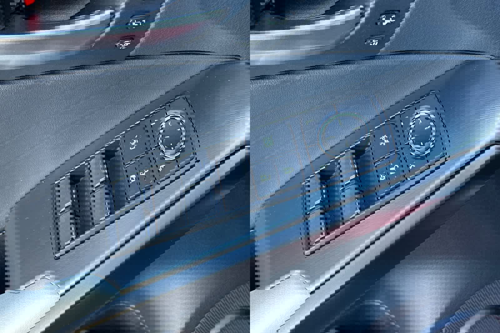 Used 2023 Lexus IS 500 image 13