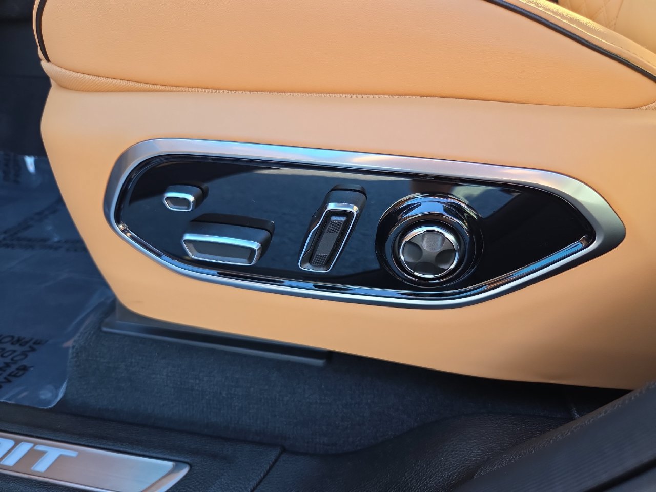 New 2027 Jeep Grand Cherokee Summit AWD/4WD image 5
