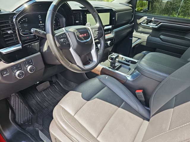 Used 2024 GMC Sierra 1500 SLT w/ SLT Premium Plus Package AWD/4WD image 11