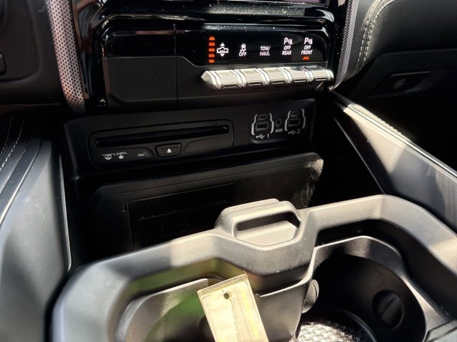 Used 2019 RAM 1500 Limited image 31