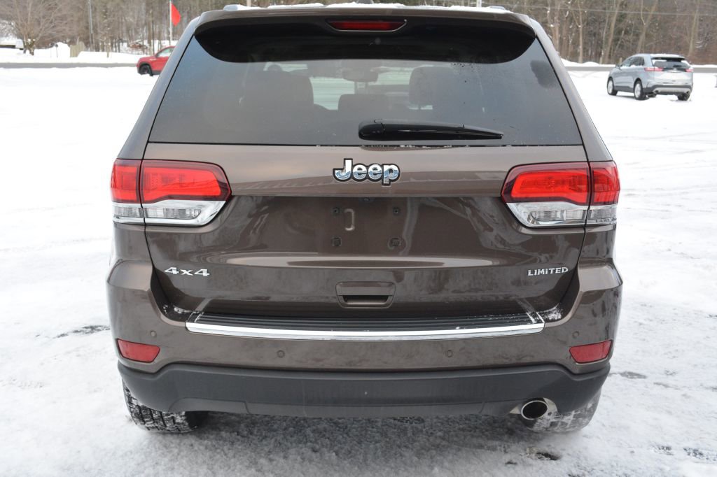 Used 2021 Jeep Grand Cherokee Limited image 4