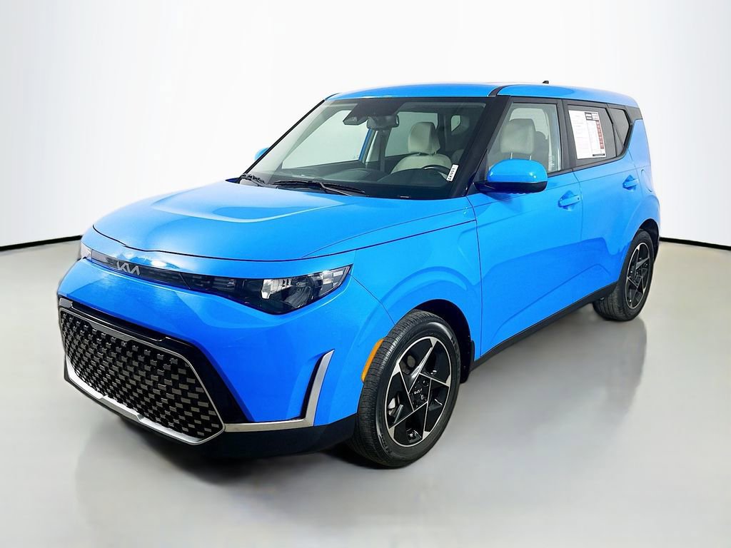 Used 2025 Kia Soul EX video 3