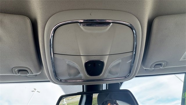 Used 2014 Jeep Cherokee Latitude w/ Comfort/Convenience Group image 29