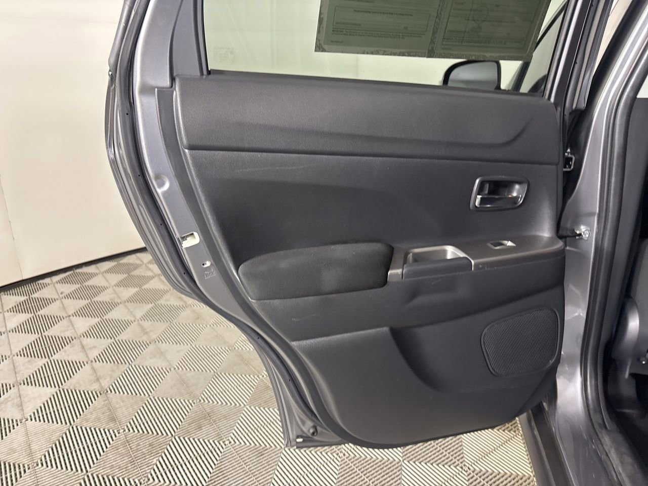 Used 2020 Mitsubishi Outlander Sport SE image 19