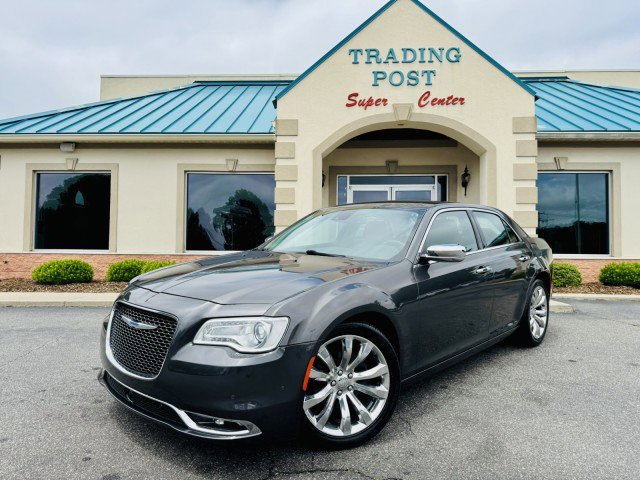 Used 2018 Chrysler 300 Limited w/ Safetytec Plus Group image 22