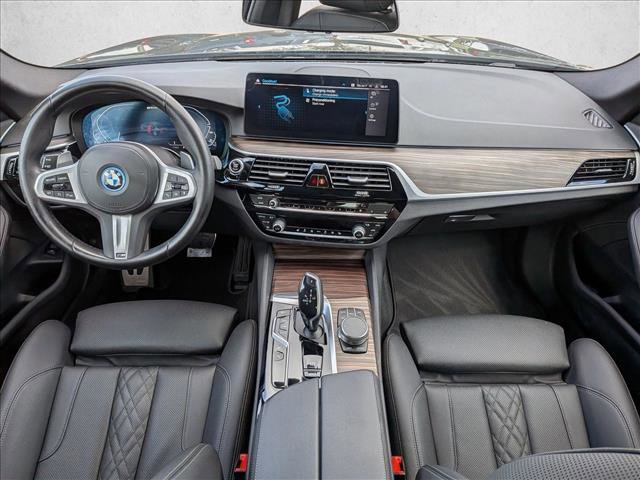 Used 2023 BMW 530e w/ M Sport Package RWD image 18