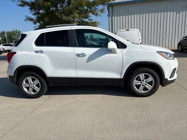 Used 2020 Chevrolet Trax LT w/ LT Convenience Package AWD/4WD image 5
