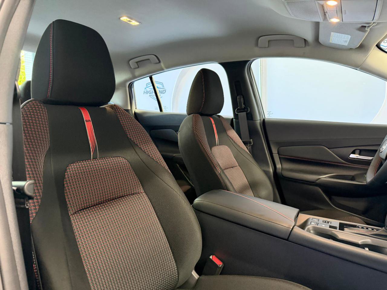 Used 2026 Nissan Sentra SR w/ Floor Mat Package FWD image 26
