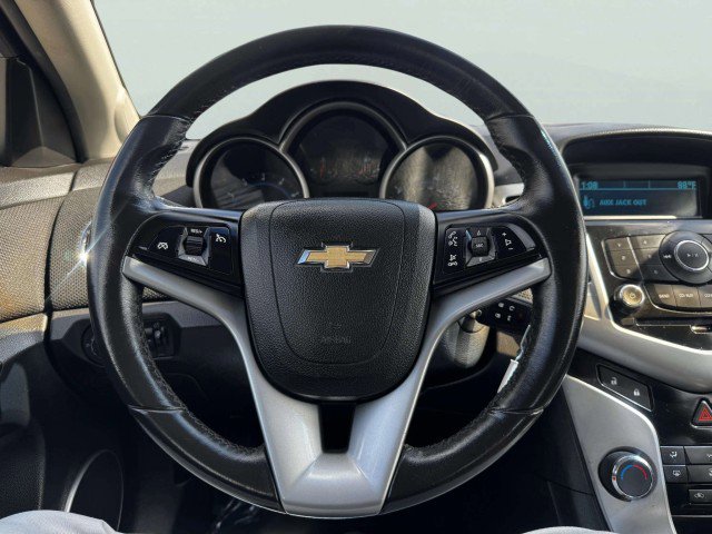 Used 2011 Chevrolet Cruze LT FWD image 27