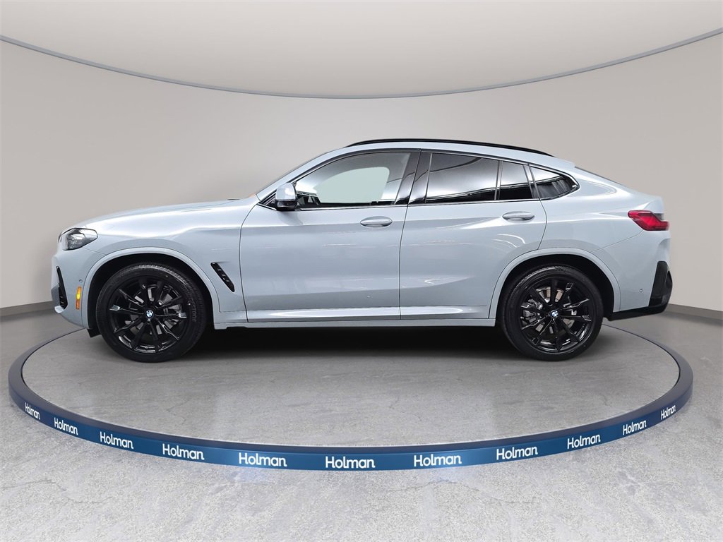 Used 2023 BMW X4 xDrive30i w/ M Sport Package image 9