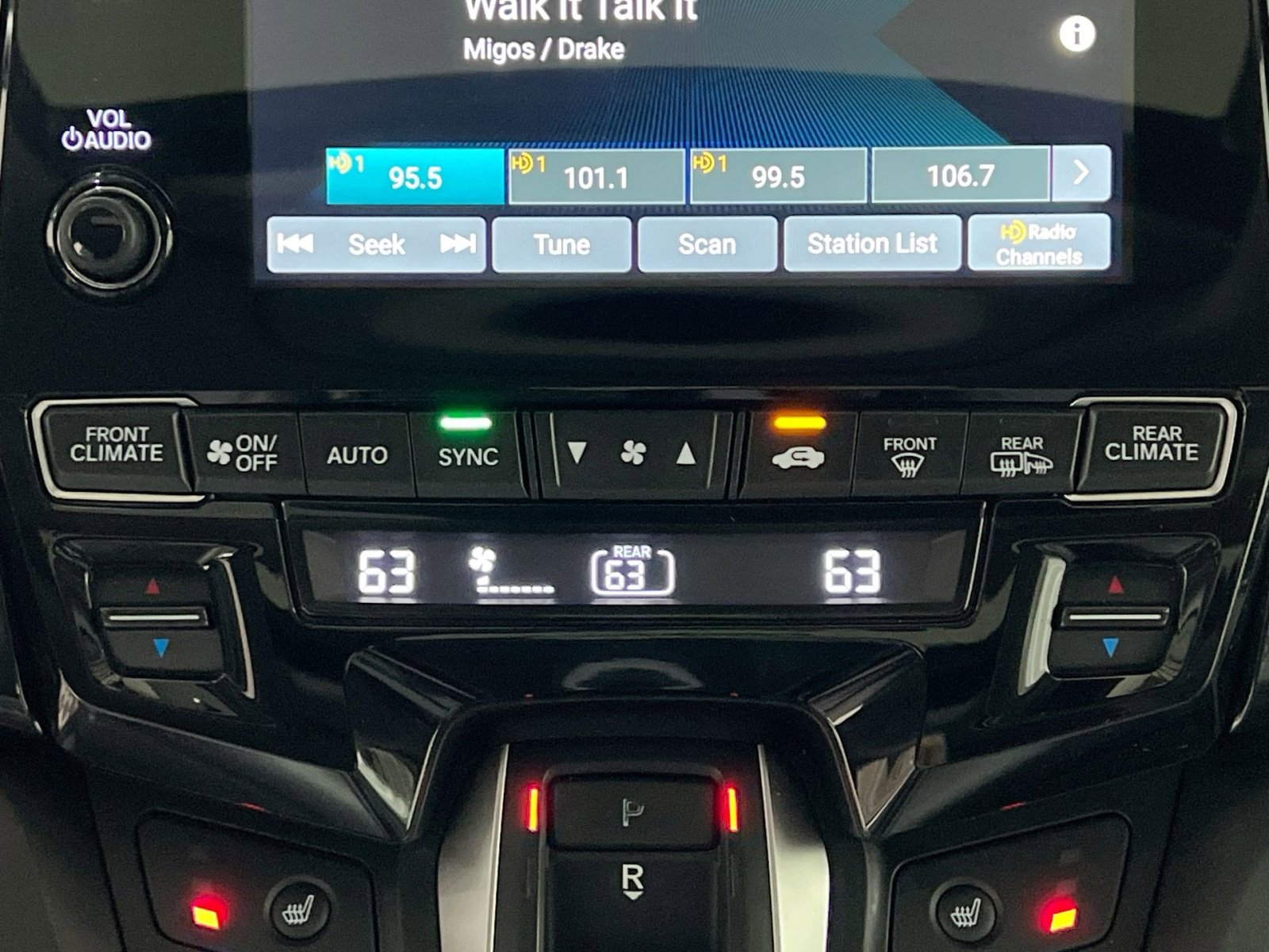 Used 2018 Honda Odyssey EX-L image 18