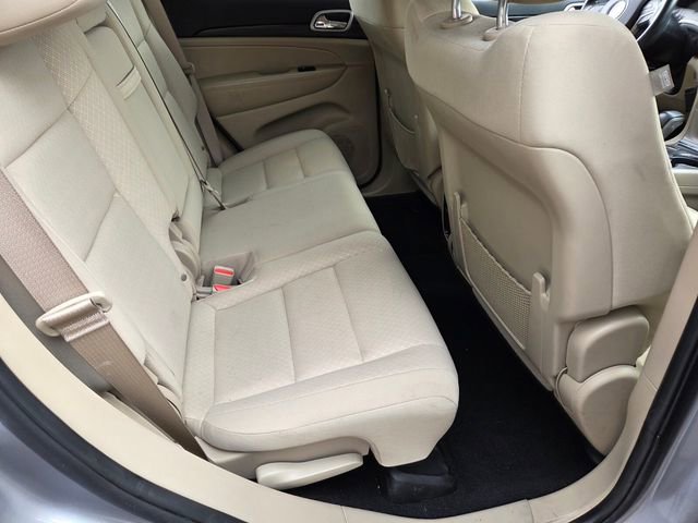 Used 2019 Jeep Grand Cherokee Laredo image 14