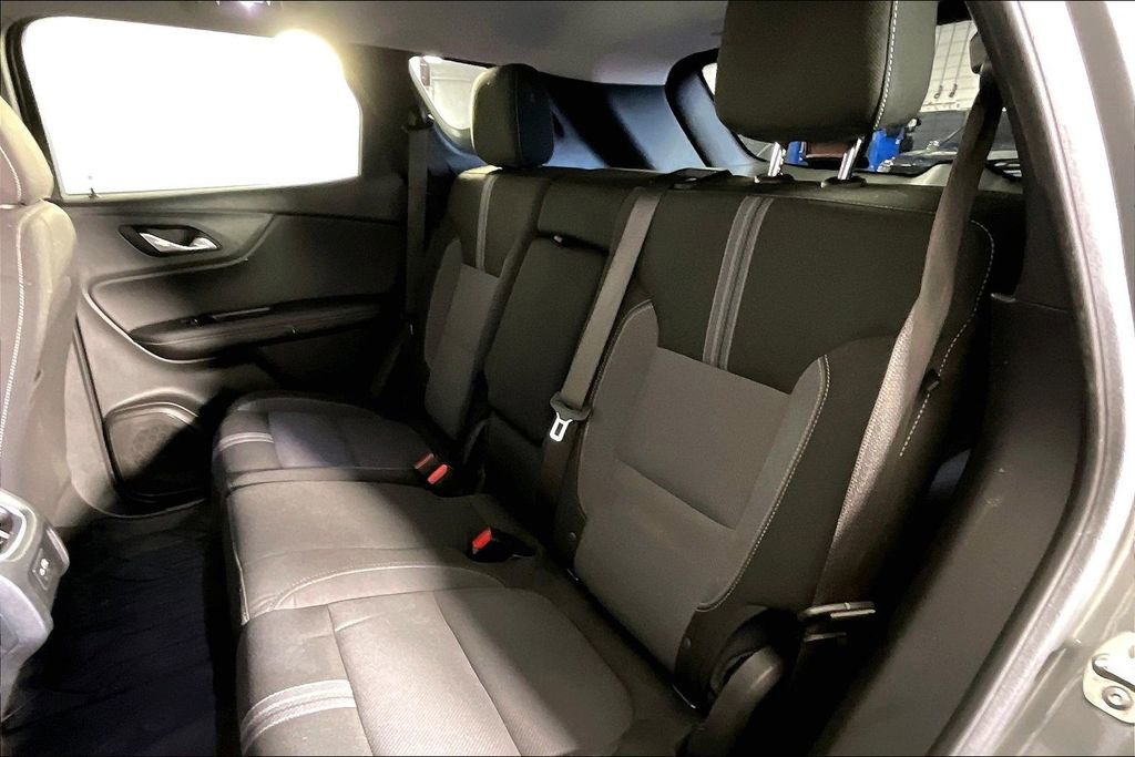 Used 2024 Chevrolet Blazer LT w/ Convenience Package FWD image 36