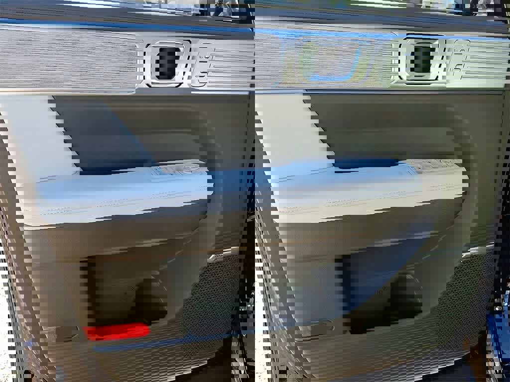 Used 2025 Hyundai Santa Fe Calligraphy image 13