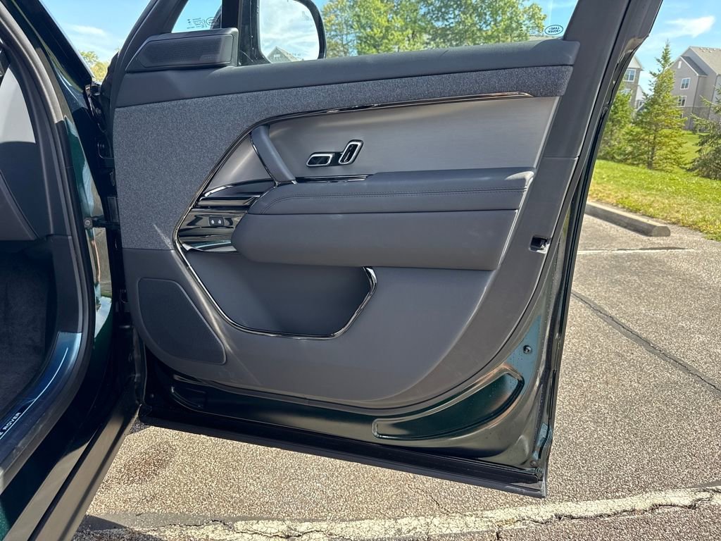 New 2025 Land Rover Range Rover Sport Dynamic SE image 15