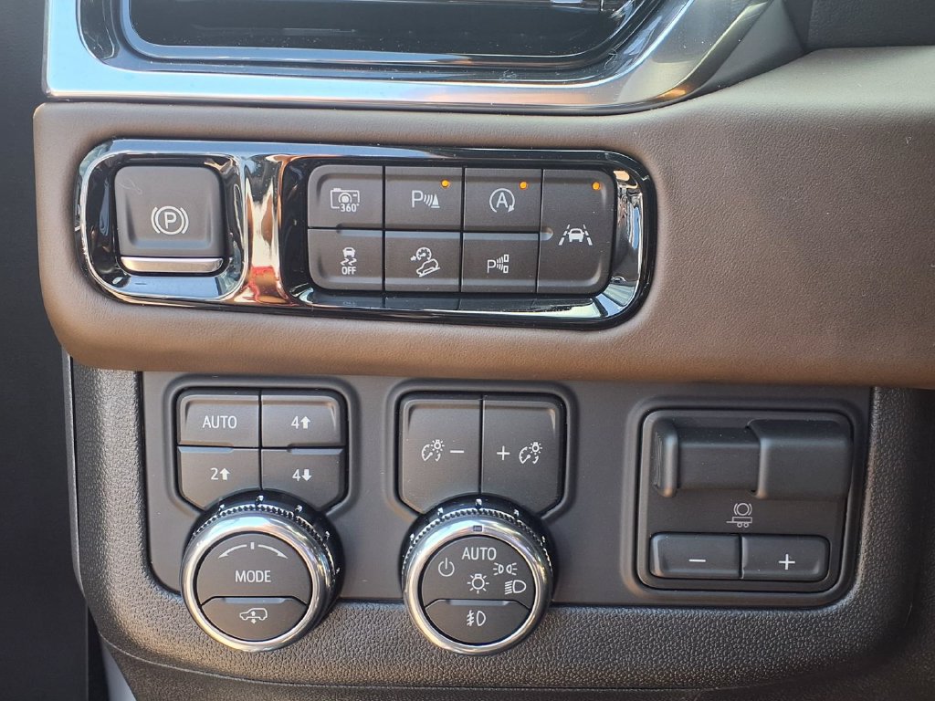 New 2027 GMC Yukon XL Denali Ultimate AWD/4WD image 7