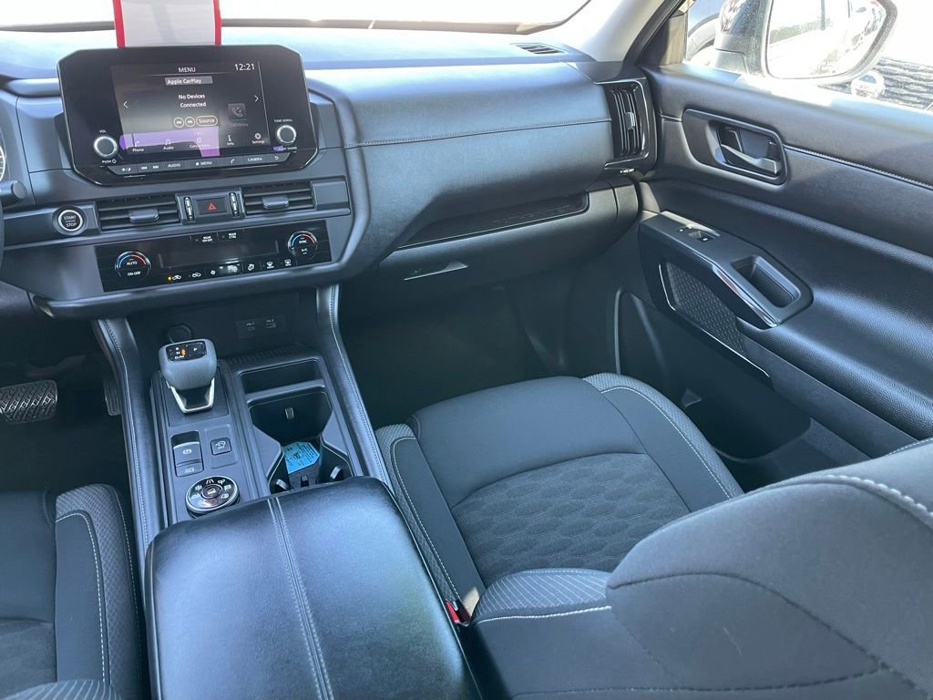 Certified 2024 Nissan Pathfinder S image 11