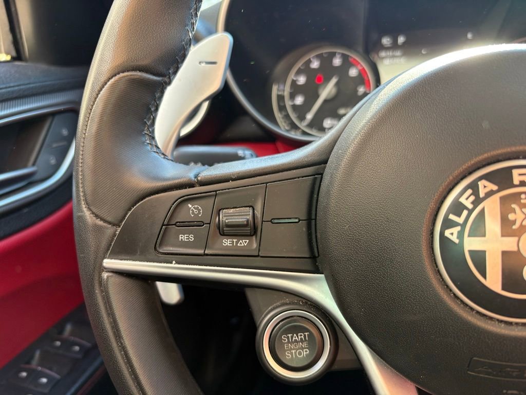 Used 2019 Alfa Romeo Giulia Ti Sport w/ Quick Order Package 22U Sport image 18