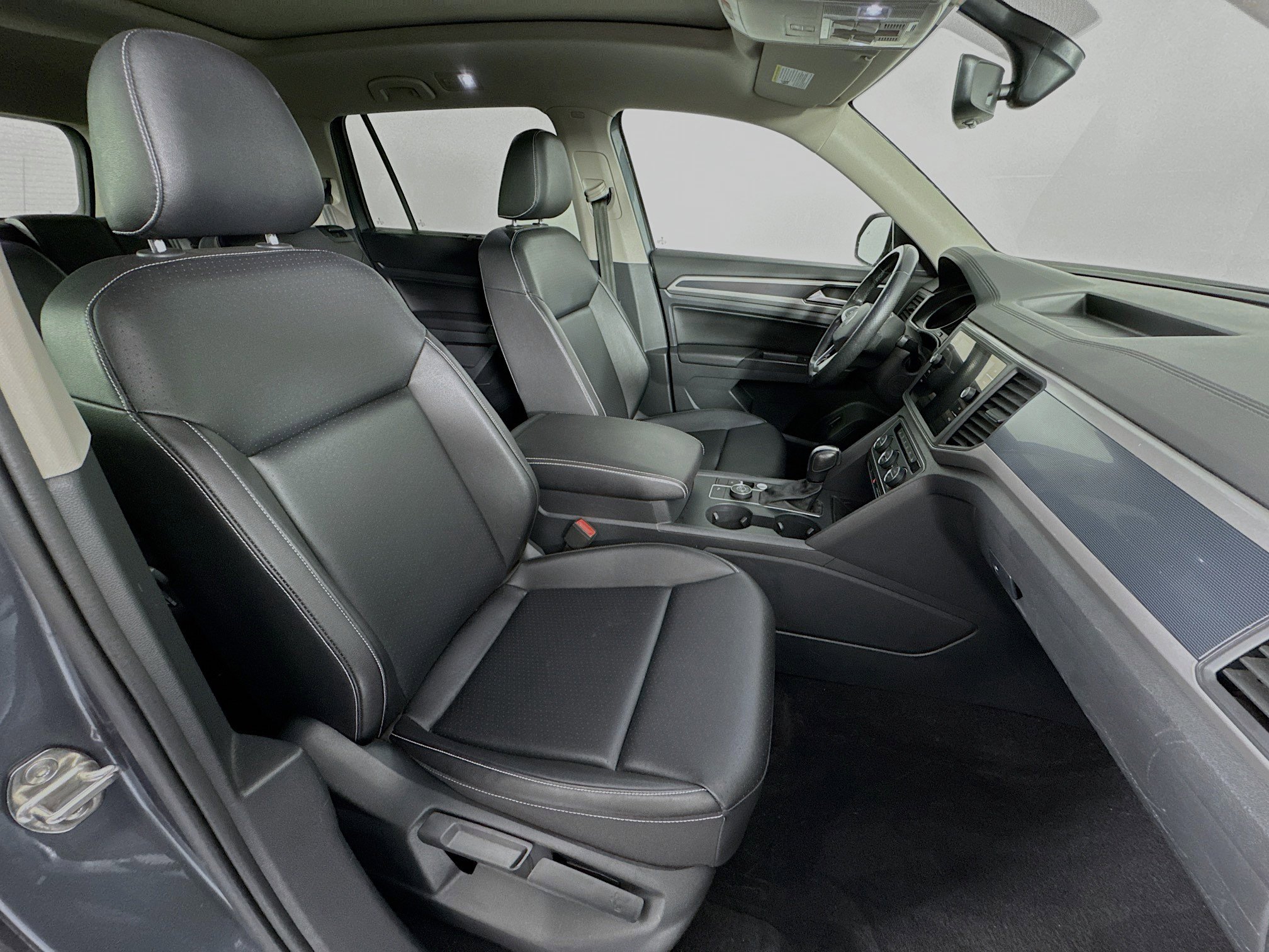 Used 2021 Volkswagen Atlas SE w/ Panoramic Sunroof Package image 29