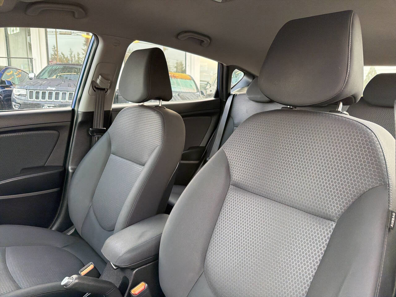 Used 2015 Hyundai Accent Sport image 29