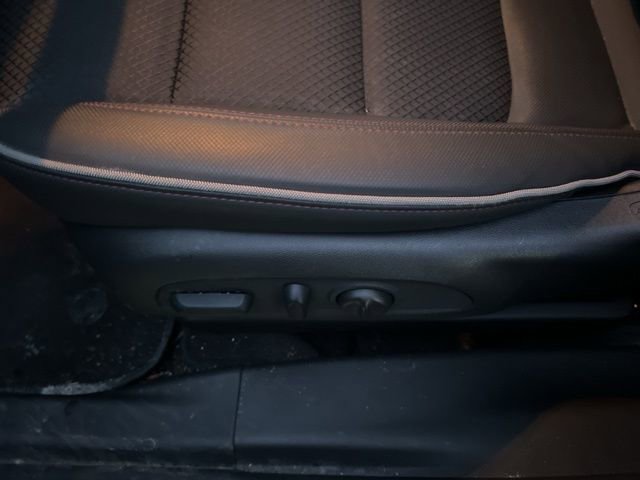 Used 2023 Chevrolet TrailBlazer RS image 10