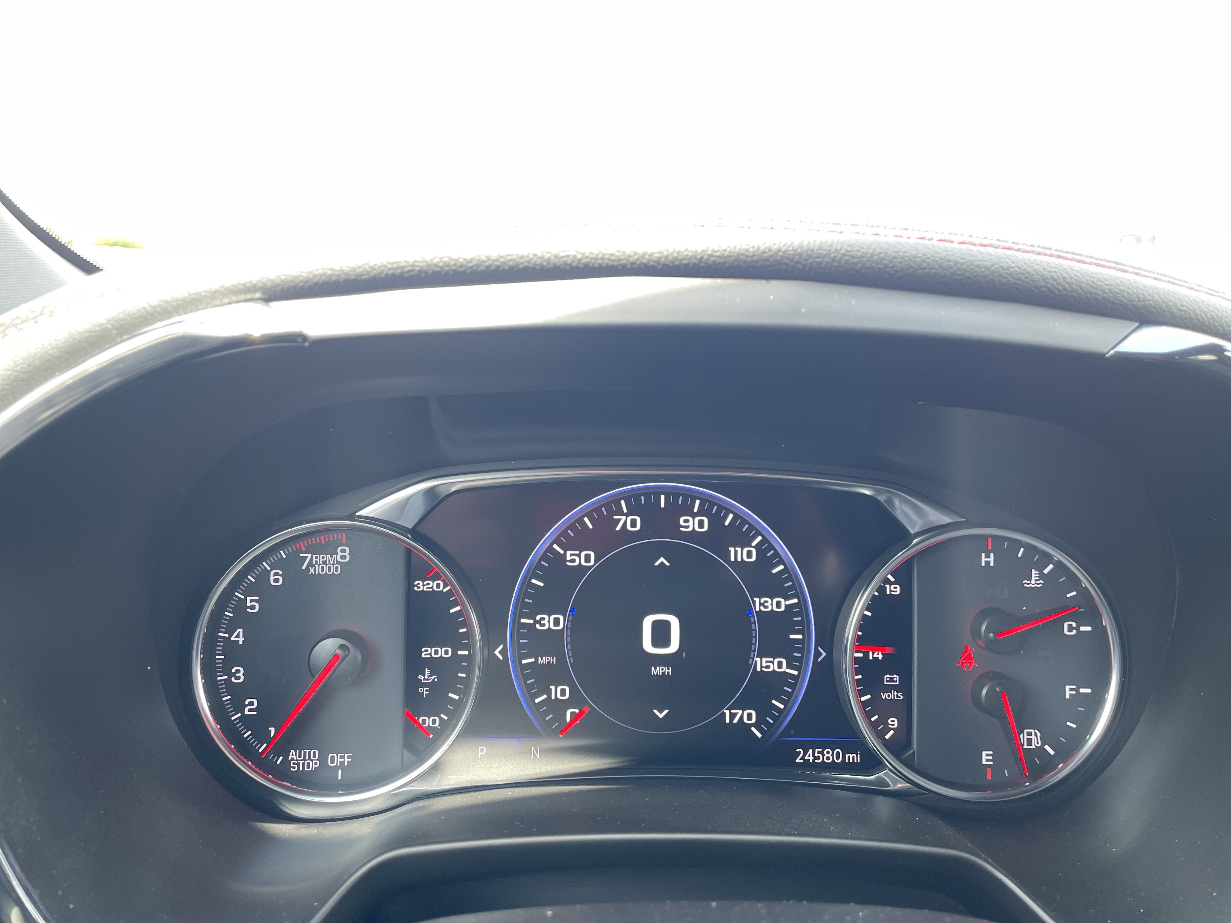 Certified 2025 Chevrolet Blazer RS w/ Enhanced Convenience Package AWD/4WD image 11