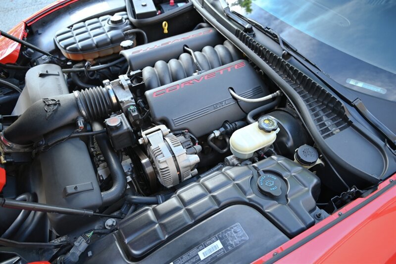 Used 1999 Chevrolet Corvette Coupe w/ Memory Pkg RWD image 15