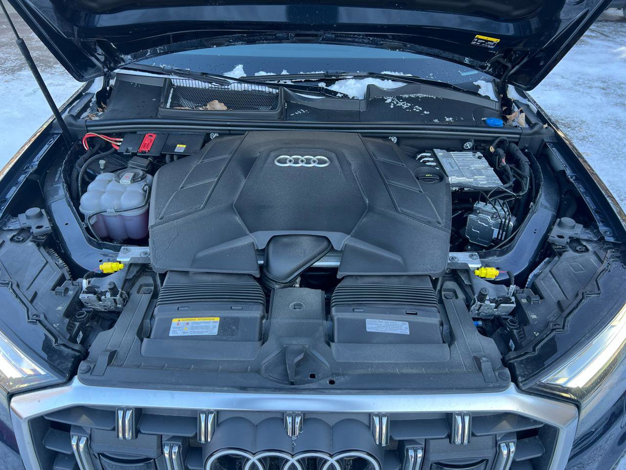 Used 2025 Audi Q7 3.0T Premium w/ Convenience Package image 15