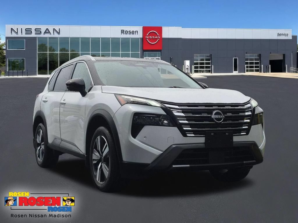 Used 2025 Nissan Rogue SL w/ Tech Package AWD/4WD image 1