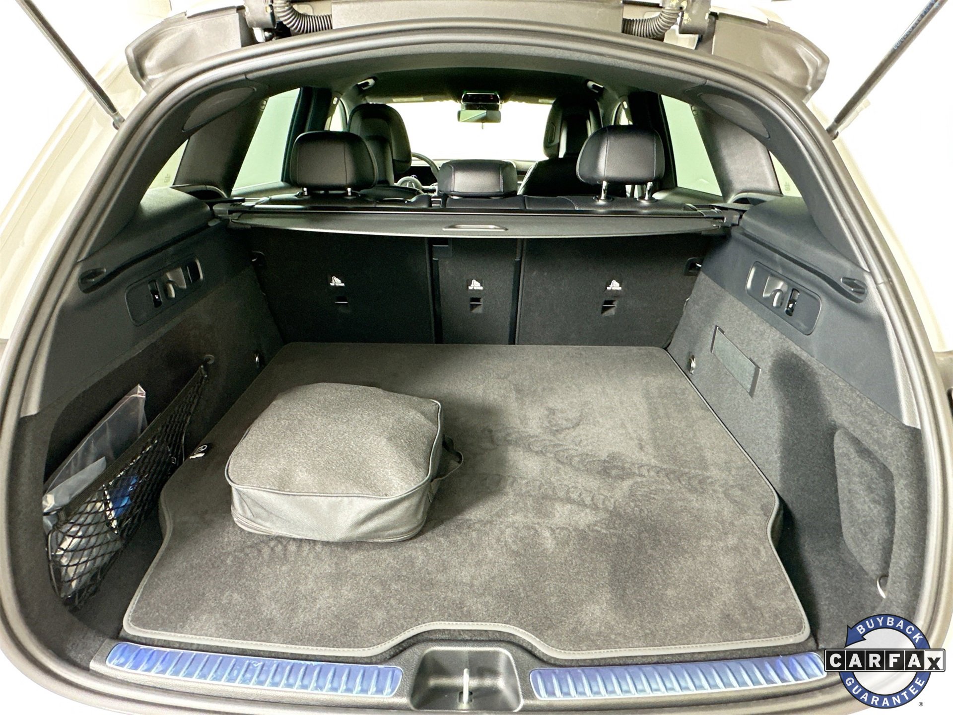 Certified 2025 Mercedes-Benz GLC 350e 4MATIC image 27