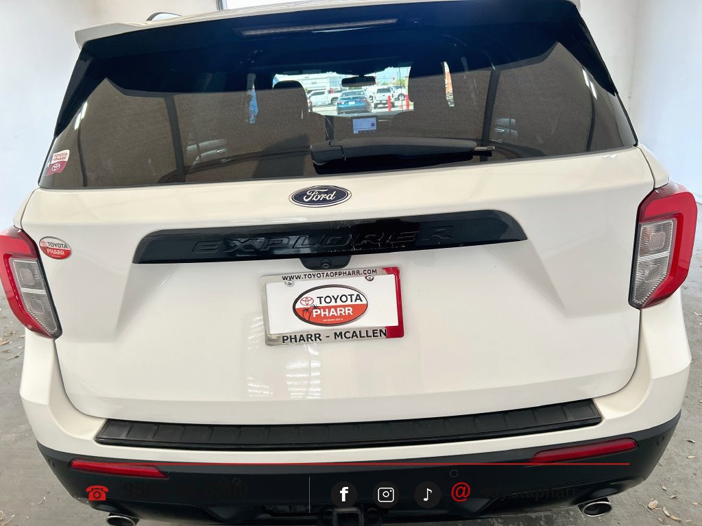 Used 2023 Ford Explorer ST-Line w/ Class IV Trailer Tow Package RWD image 6