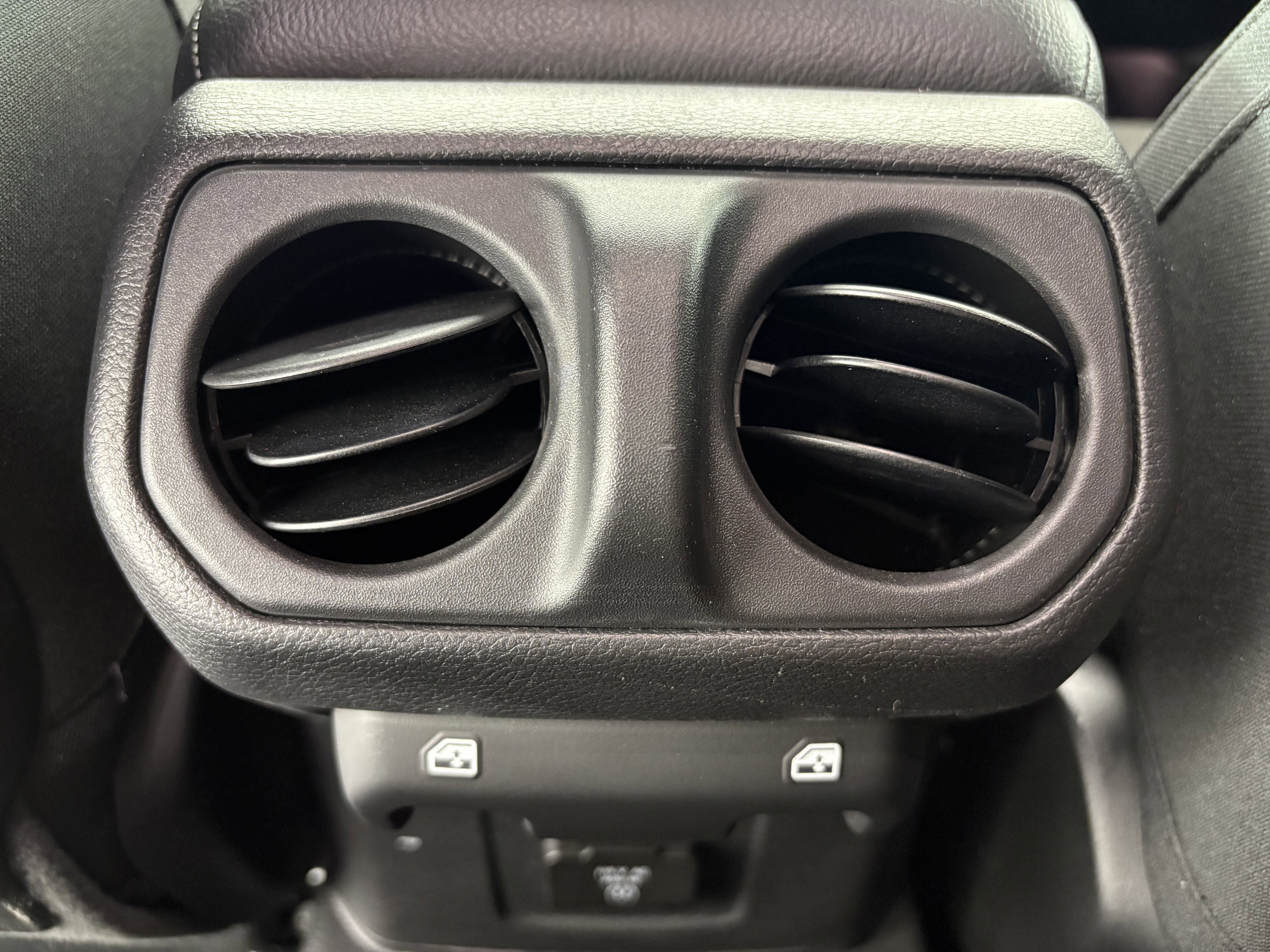 Certified 2024 Jeep Gladiator Mojave AWD/4WD image 20