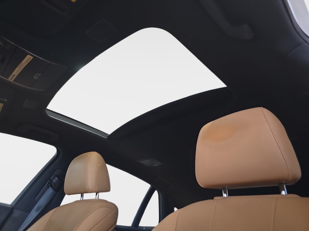 Used 2024 Lexus LS 500 RWD image 29