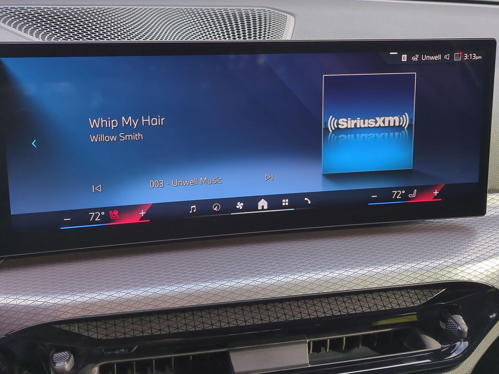 Used 2026 BMW 330i Sedan image 23