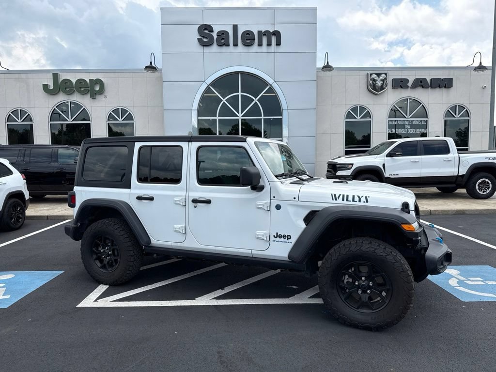 Used 2024 Jeep Wrangler Unlimited AWD/4WD image 1